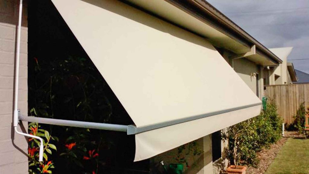 shut-it-solutions-blinds-awnings-shutters-brisbane-ipswich-toowoomba-sunshine-coast-gold-coast-tweed-heads-northern-rivers-pivot-arm-awnings