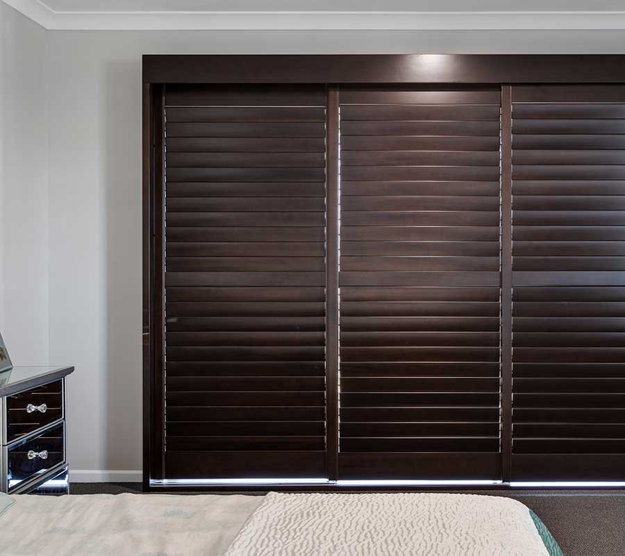 shut-it-solutions-brisbane-ipswich-toowoomba-sunshine-coast-gold-coast-tweed-heads-northern-rivers-timber-wood-plantation-shutters