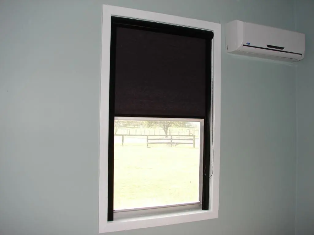 cassette-side-channel-blockout-roller-blinds-brisbane-sunshine-coast-gold-coast-shut-it-solutions